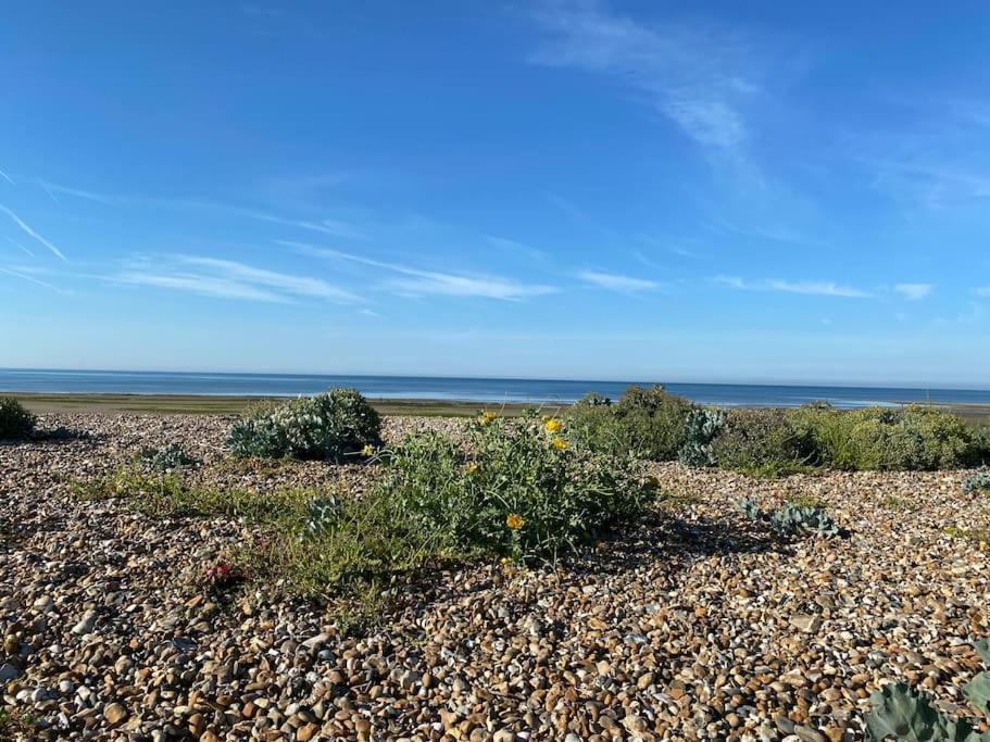 Home By The Sea In Rustington Eksteriør bilde